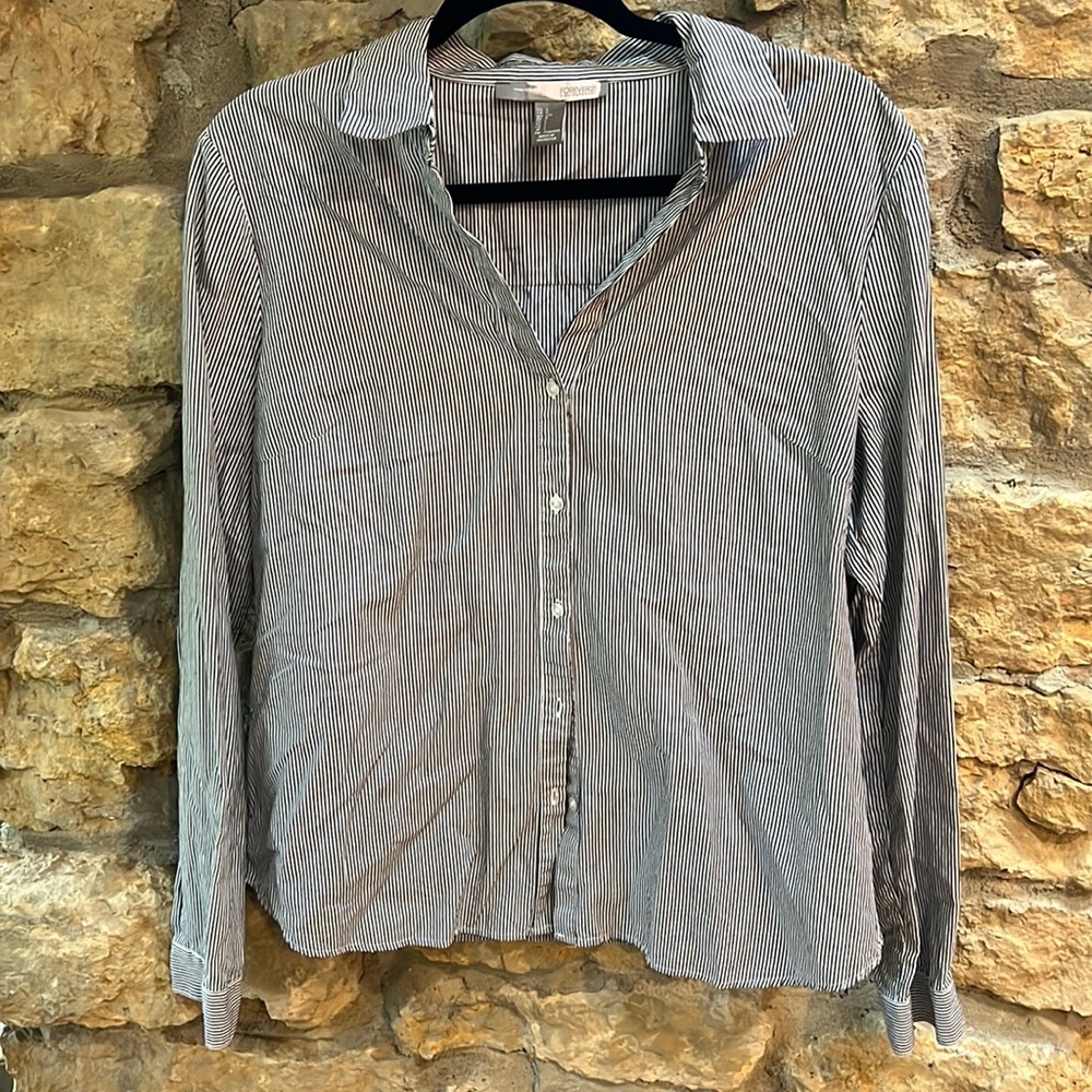 Womens Button Down•Navy Pin Stripe